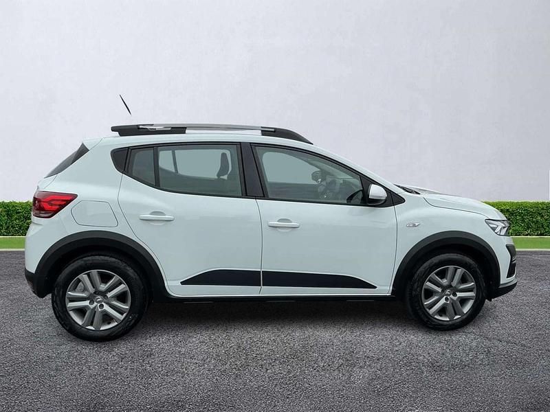 Used Dacia Sandero Comfort 2022 White Hatchback