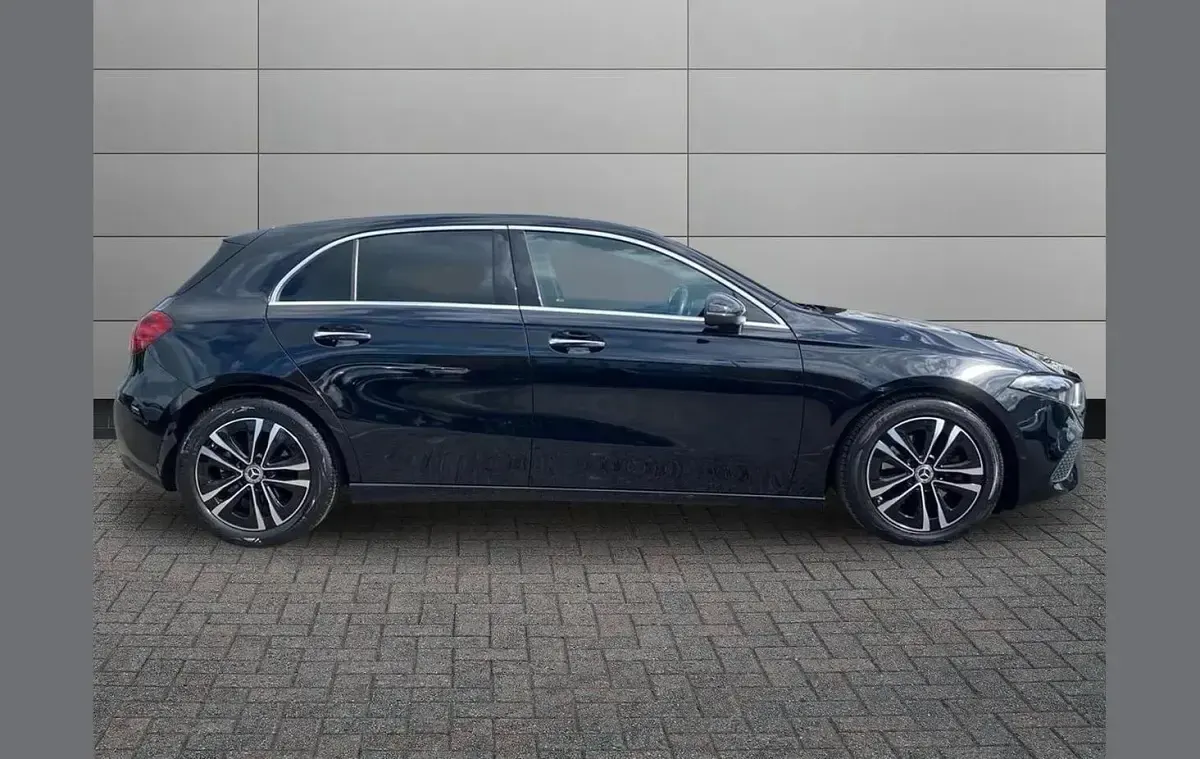 Used Mercedes A200 Executive 148 HP (108 kW) 2023 Black Hatchback