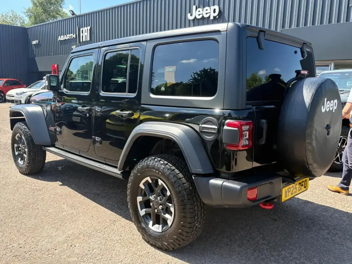 Used Jeep Wrangler Rubicon 268 HP (197 kW) 2025 Black SUV
