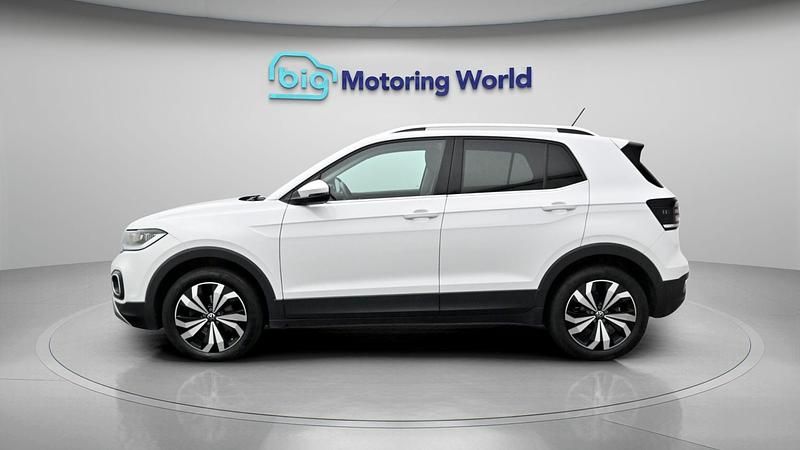 Used VW T-Cross SEL 110 HP (80 kW) 2021 White SUV