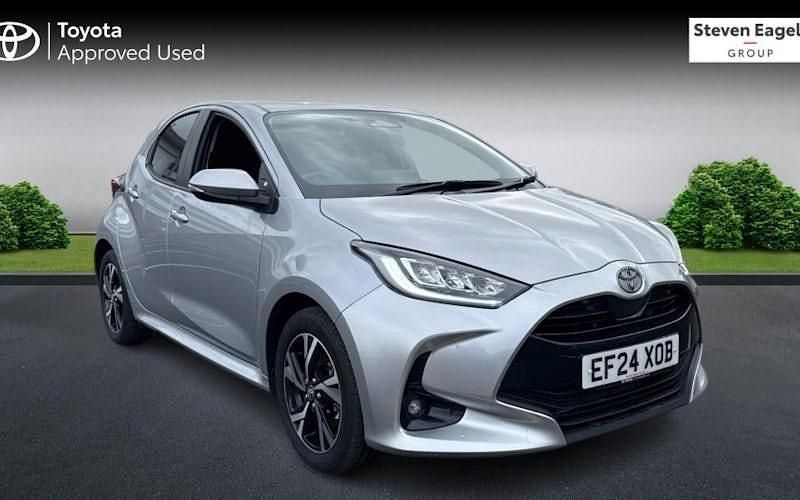 Used Toyota Yaris Hybrid Design 116 HP (85 kW) 2026 Hatchback