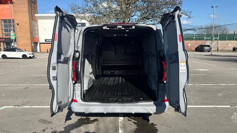 Used Ford Transit Custom Sport 170 HP (125 kW) 2025 Van