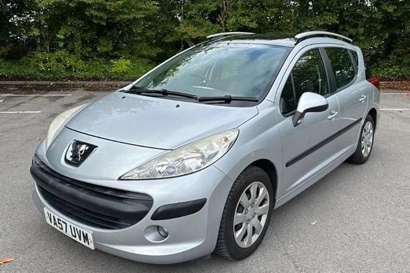 Silver Used 2007 Peugeot 207 S Estate | £950 (Super price) - Image 1/1