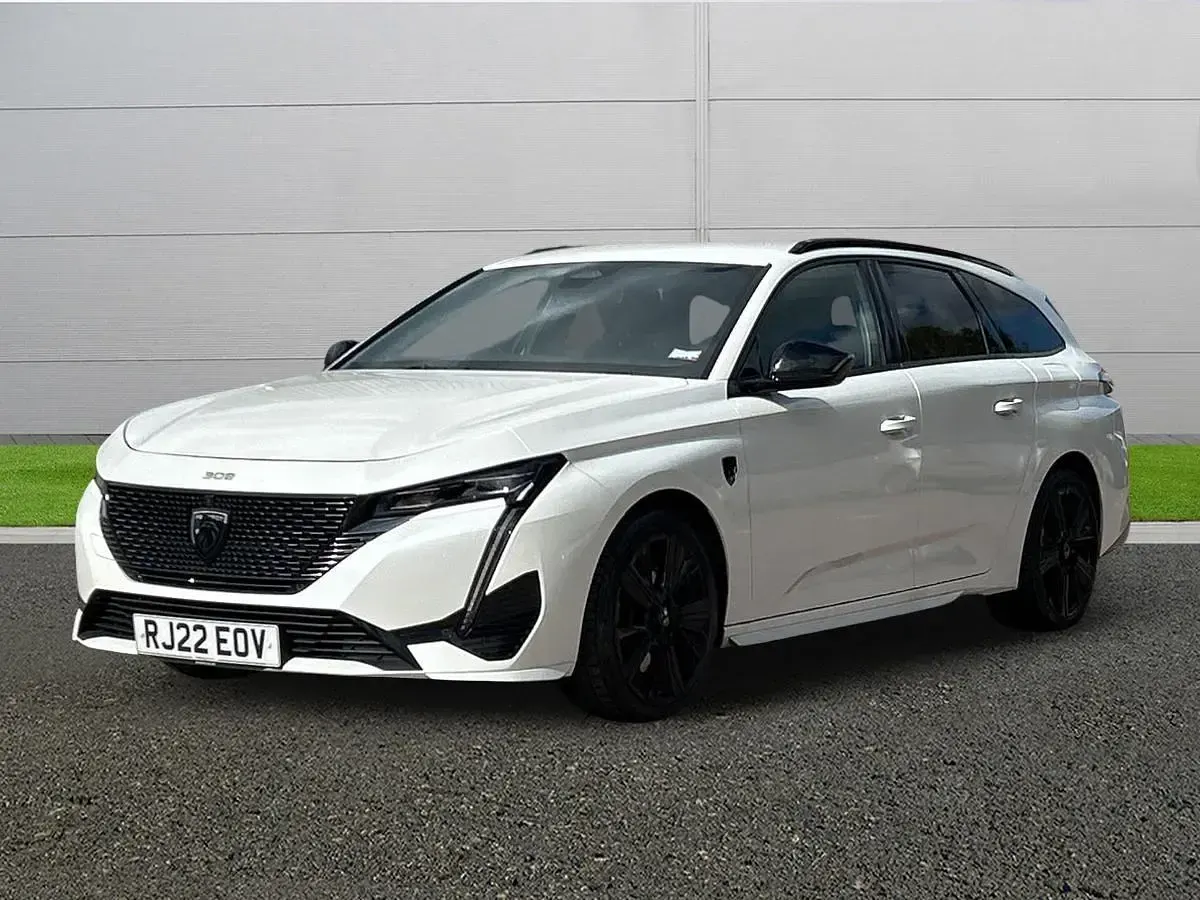 Używany Peugeot 308 SW Premium 2022 Biały Kombi
