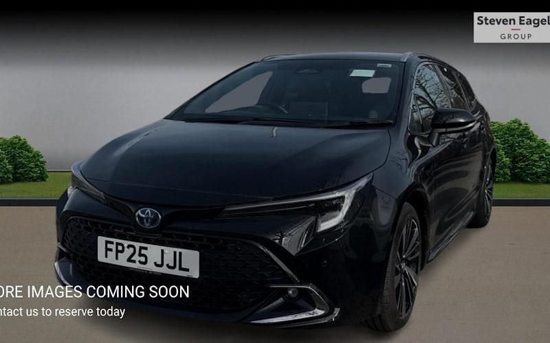 Used Toyota Corolla Design 140 HP (102 kW) 2026 Estate