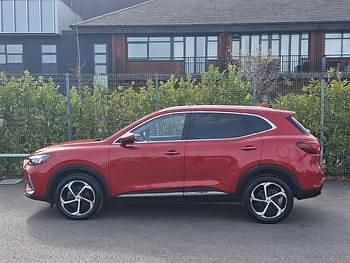 Used MG HS Trophy 162 HP (119 kW) 2024 Red SUV