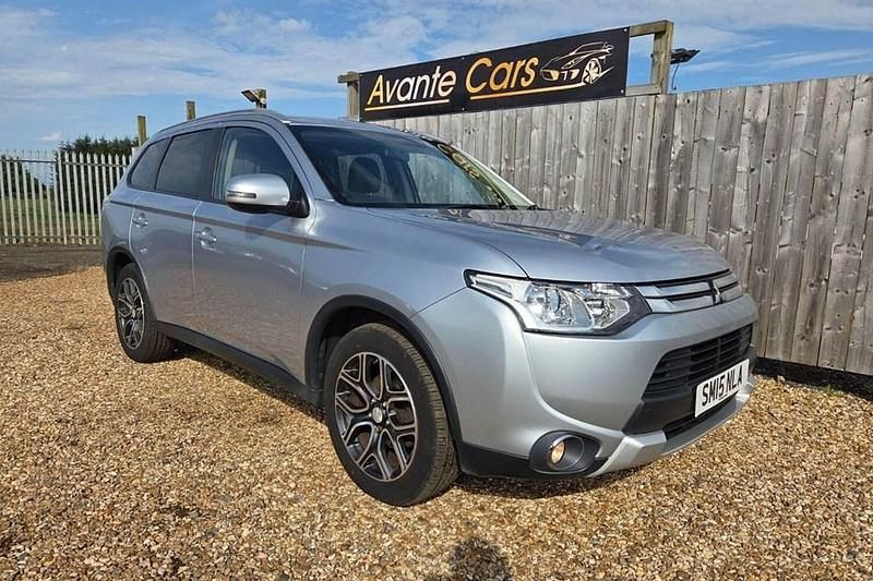 Silver Used 2015 Mitsubishi Outlander SUV | £6,495 (Good price) - Image 1/1