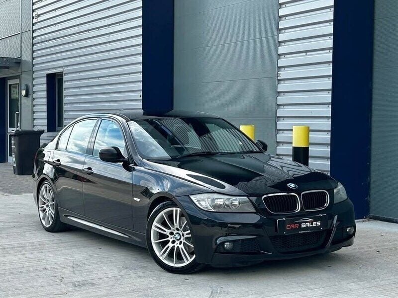 Black Used 2009 BMW 320 M Sport Sedan | £3,995 (A bit pricey) - Image 1/4