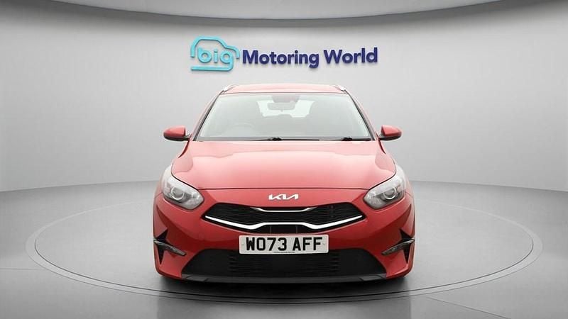 Used Kia Ceed Sportswagon 158 HP (116 kW) 2024 Red Estate