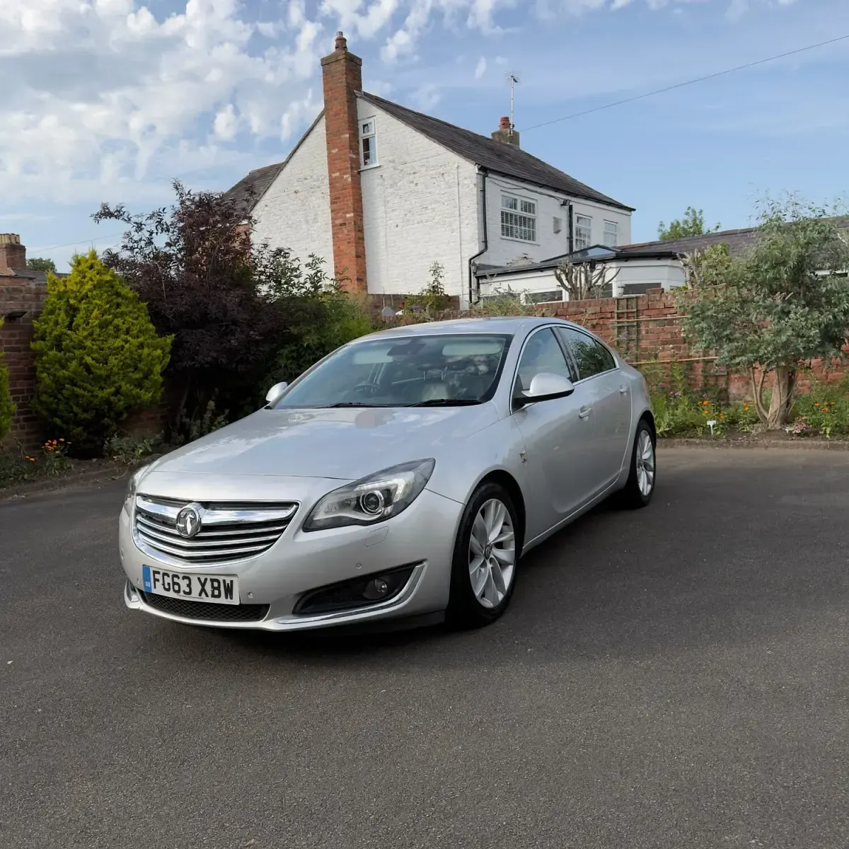 Used Vauxhall Insignia Elite 163 HP (119 kW) 2013 Silver Hatchback