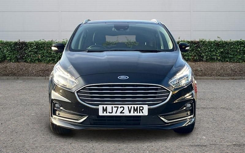 Used Ford S-MAX Titanium 190 HP (139 kW) 2022 Black MPV