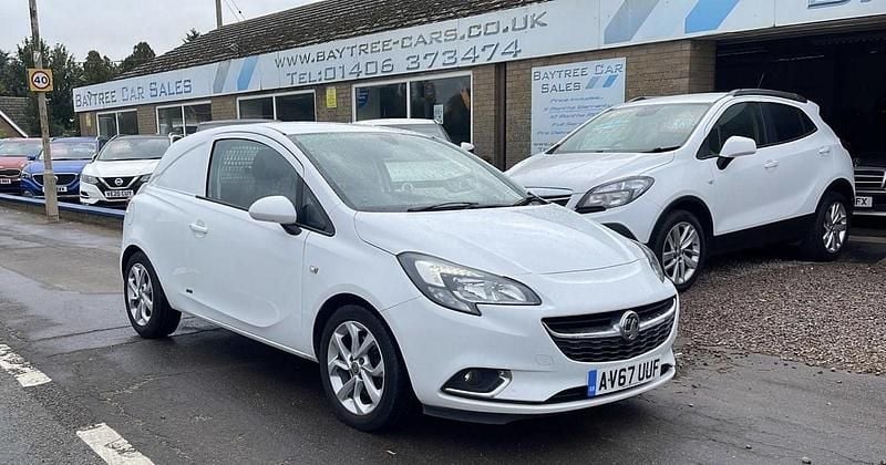 Used Vauxhall Corsa Sportive 2017 White Hatchback