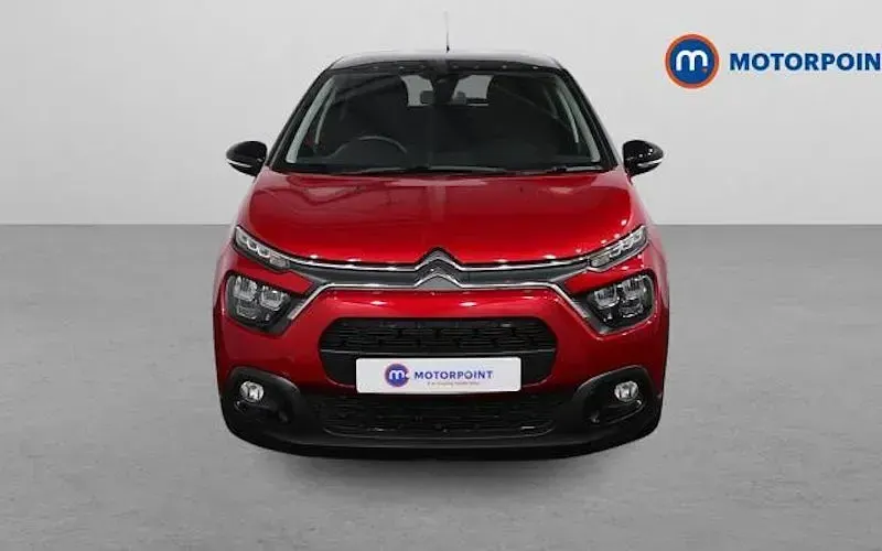 Used Citroën C3 PureTech 83 HP (61 kW) 2024 Red Hatchback