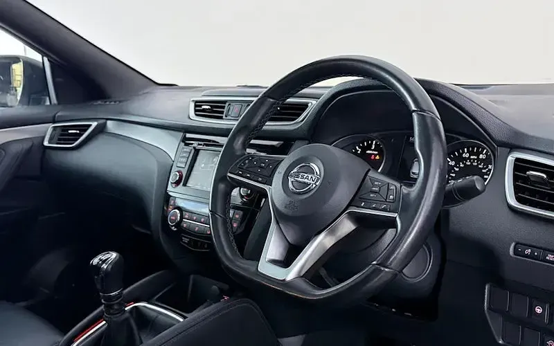 Used Nissan Qashqai Tekna+ 116 HP (85 kW) 2020 White SUV
