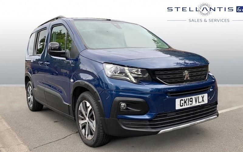 Blue Used 2019 Peugeot Rifter GT-line MPV | £19,982 (Fair price) - Image 1/4