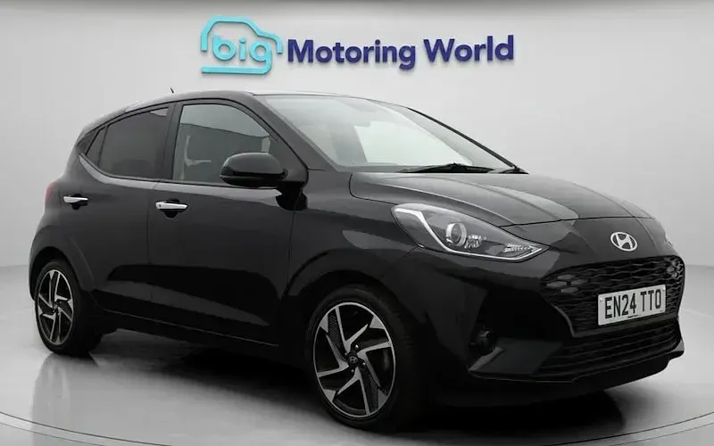 Used Hyundai i10 Premium 63 HP (46 kW) 2024 Hatchback