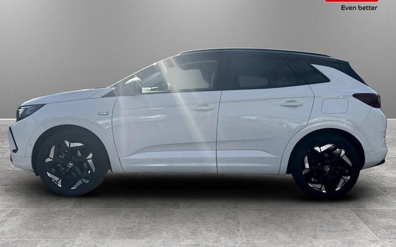 Used Vauxhall Grandland X GSe 300 HP (220 kW) 2023 SUV