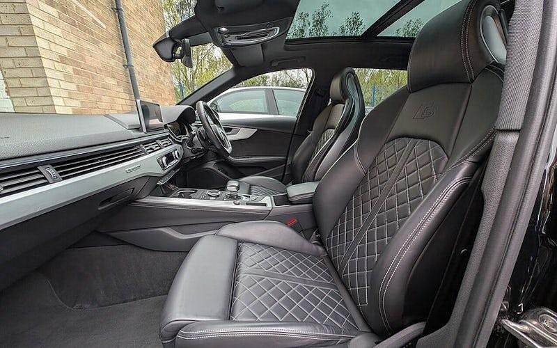 Used Audi S4 Design 354 HP (260 kW) 2017 Mythos black Estate