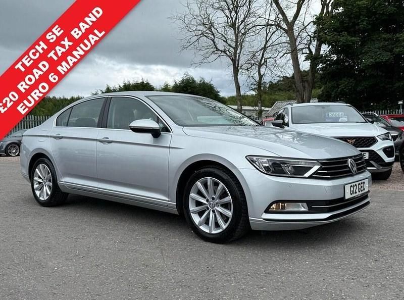 Silver Used 2015 VW Passat SE Sedan | £9,495 (Fair price) - Image 1/4