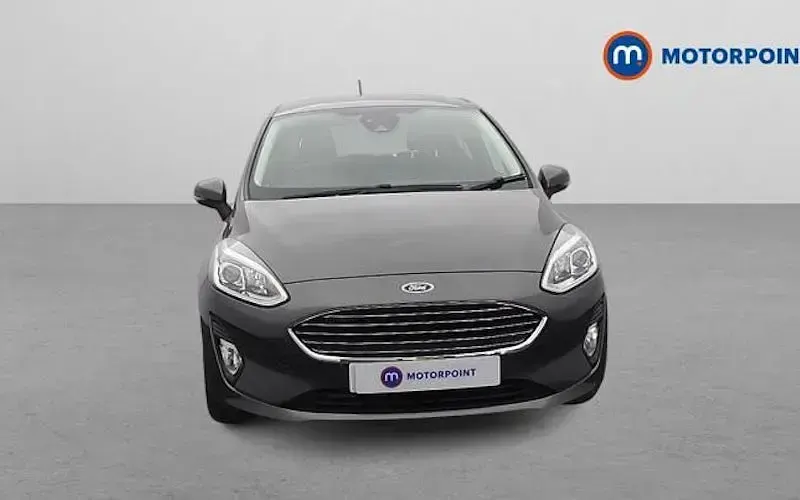 Used Ford Fiesta Zetec 101 HP (74 kW) 2019 Grey Hatchback