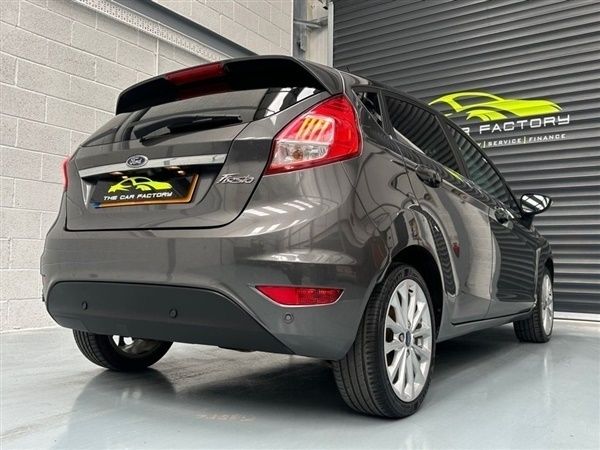Grey Used 2016 Ford Fiesta Titanium X Hatchback | £6,745 (Fair price) - Image 1/1