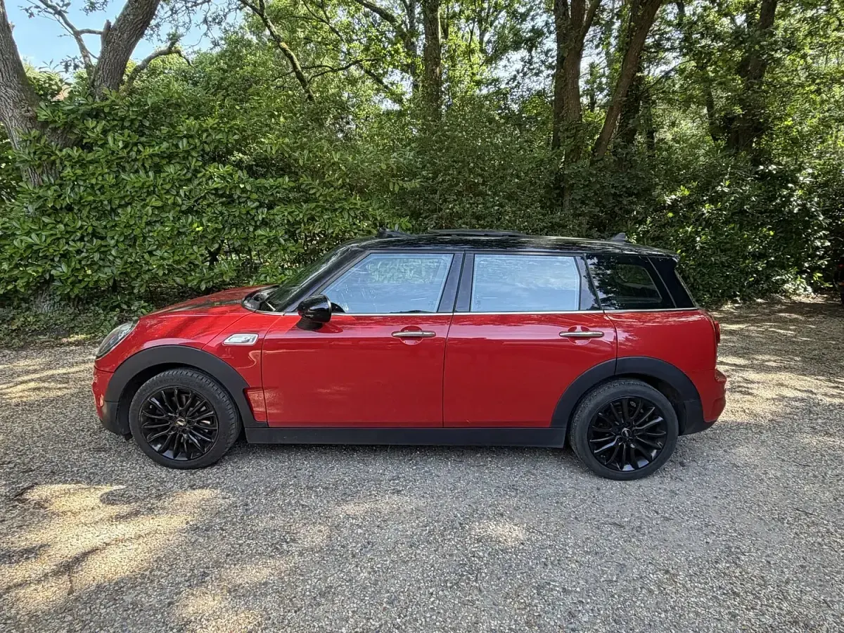 Used Mini Cooper S Clubman 2017 Red Estate