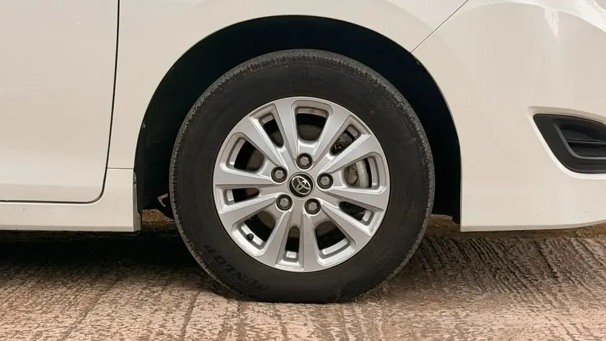 Used Toyota Noah 2020 White MPV