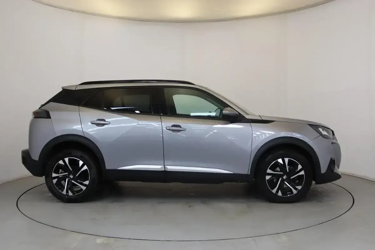 Used Peugeot 2008 Allure 129 HP (94 kW) 2020 Grey SUV