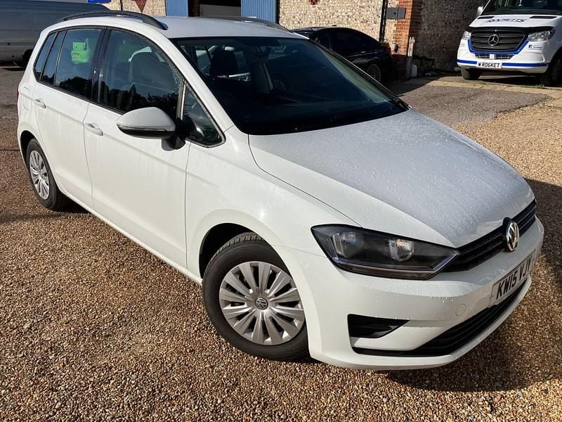 White Used 2015 VW Golf Sportsvan S MPV | £4,995 (Good price) - Image 1/3