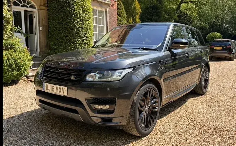 Used Land Rover Range Rover Autobiography Dynamic 306 HP (225 kW) 2016 Causeway grey SUV