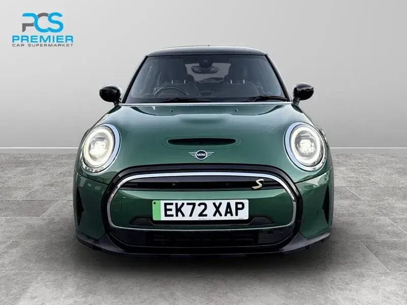 Usado Mini Cooper S Hatch 135 kW (184 HP) 2022 Verde Citadino