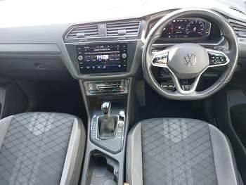 Used VW Tiguan R-line Edition 150 HP (110 kW) 2023 Black SUV