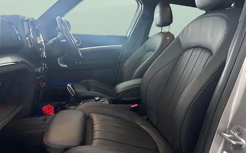 Begagnad Mini Cooper Comfort 136 HK (100 kW) 2022 Halvkombi