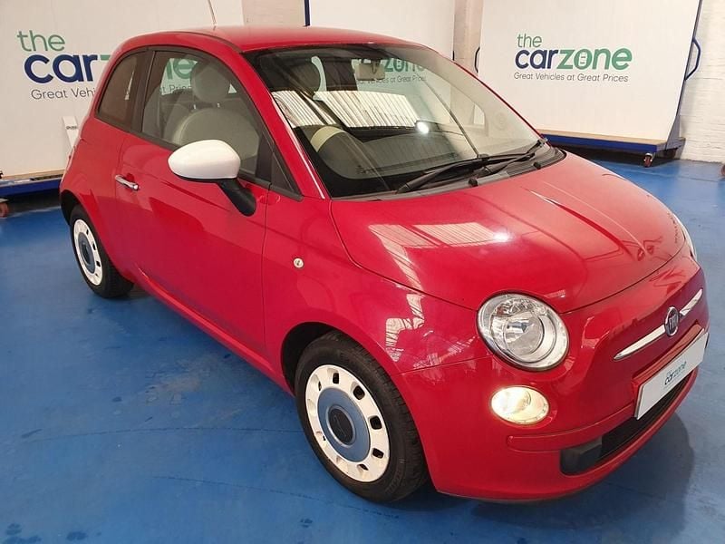 Usado Fiat 500 69 HP (50 kW) 2014 Vermelho Citadino