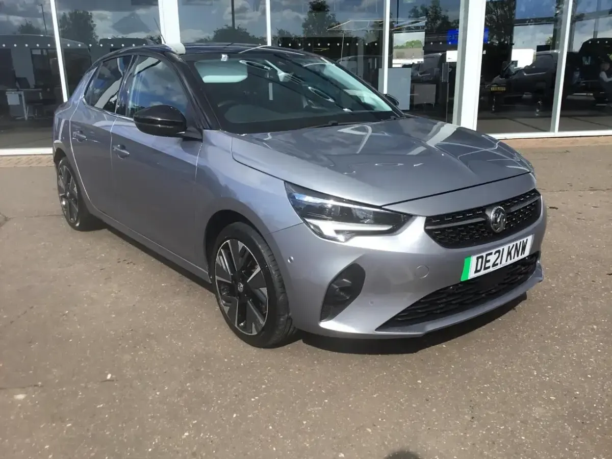 Used Vauxhall Corsa-e Elite 98 kW (134 HP) 2021 Grey Hatchback