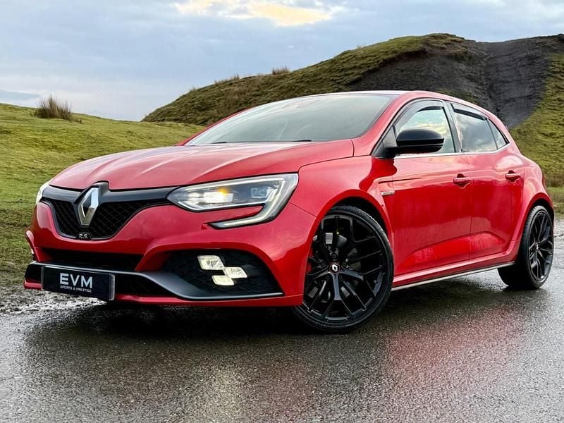 Used Renault Mégane IV Trophy 2019 Red Hatchback