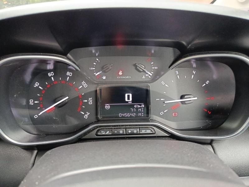 White Used 2020 Citroën C3 Aircross Flair SUV | £9,444 (Fair price) - Image 1/4