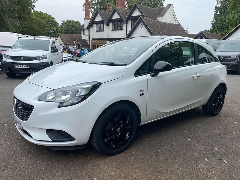 Used Vauxhall Corsa 75 HP (55 kW) 2019 White Hatchback