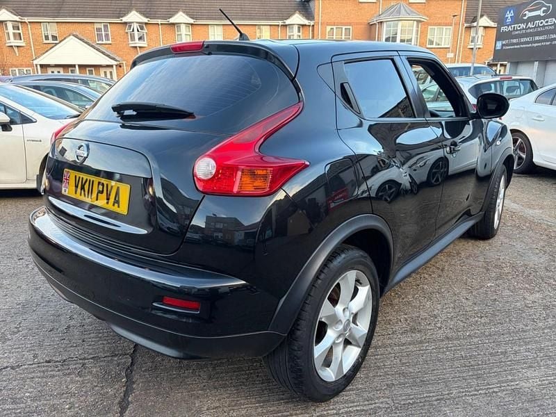 Begagnad Nissan Juke Acenta 2011 Svart SUV