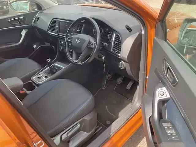 Used Seat Ateca Ecomotive 115 HP (84 kW) 2018 Orange SUV