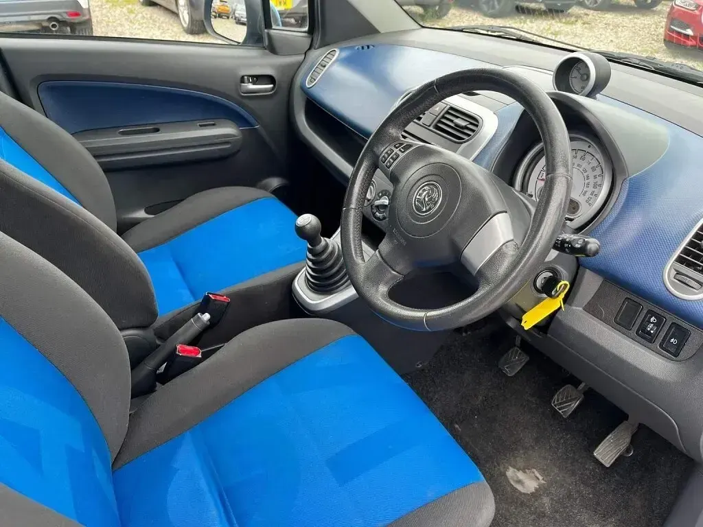 Used Vauxhall Agila Design Edition 2009 Blue MPV