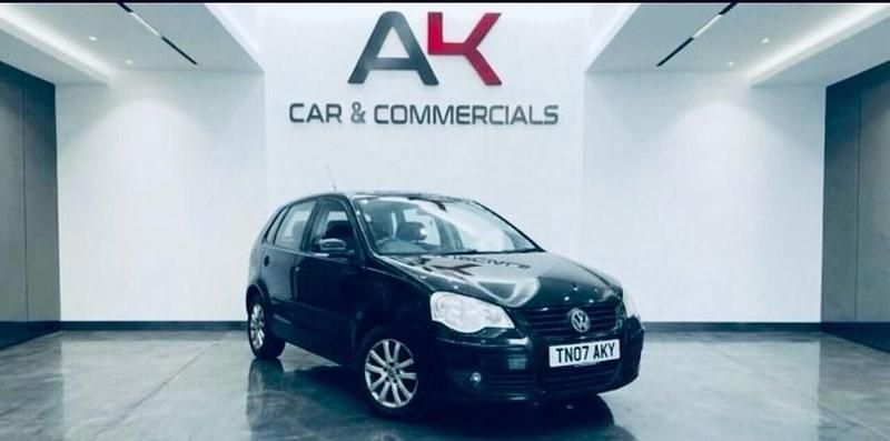 Begagnad VW Polo S 65 HK (47 kW) 2007 Svart Halvkombi