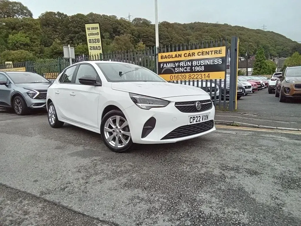 Used Vauxhall Corsa Edition 75 HP (55 kW) 2022 White Hatchback