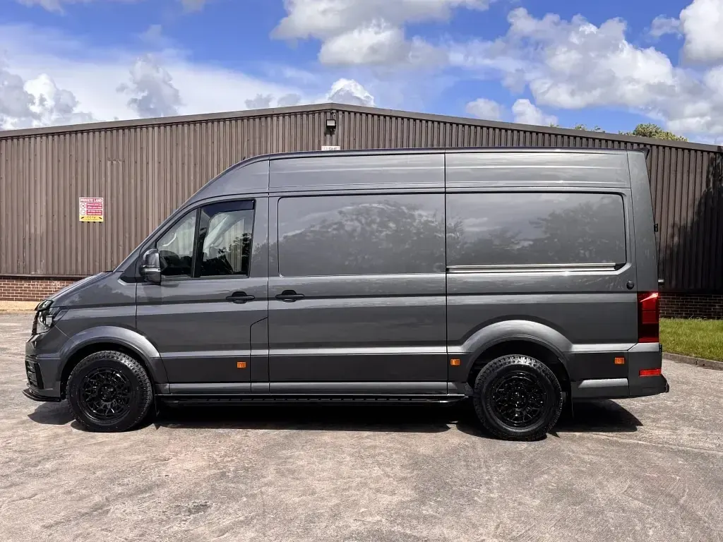 New VW Crafter R 140 HP (102 kW) 2026 Grey Van