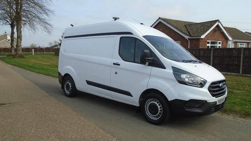 Used Ford Transit Custom 130 HP (95 kW) 2018 White Van