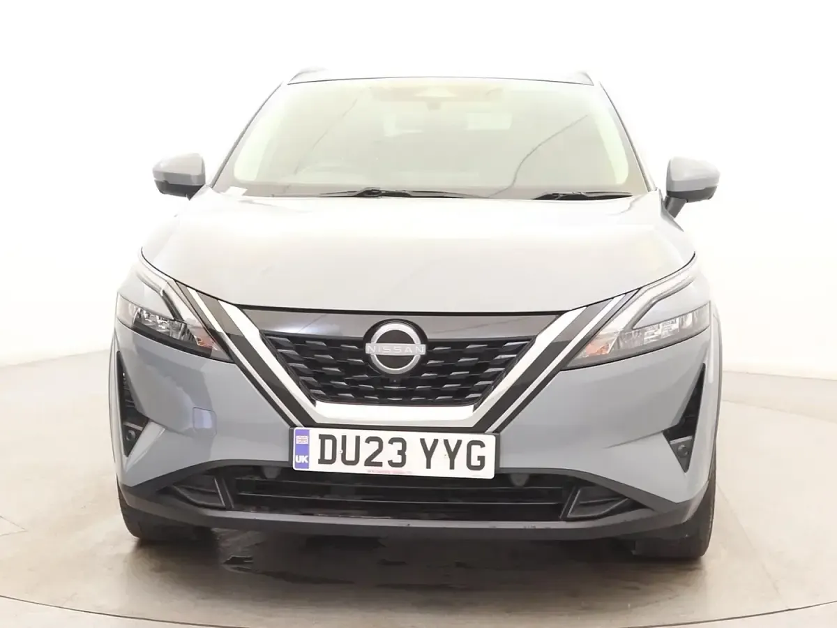 Used Nissan Qashqai N-Connecta 190 HP (139 kW) 2023 Grey SUV