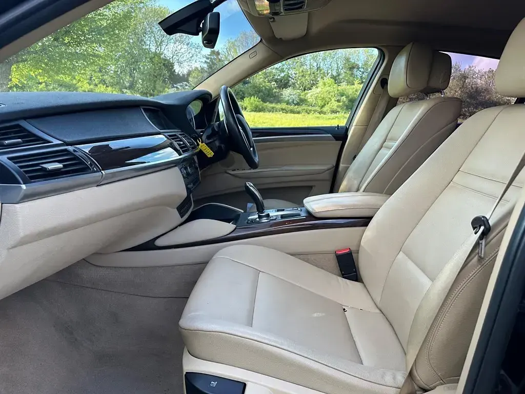 Used BMW X6 Impressive 2014 Black SUV