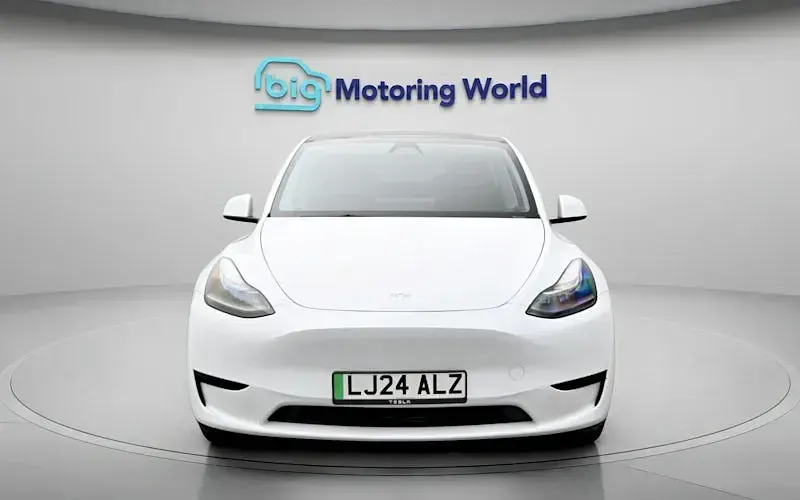 Used Tesla Model Y RWD 254 kW (346 HP) 2024 White SUV