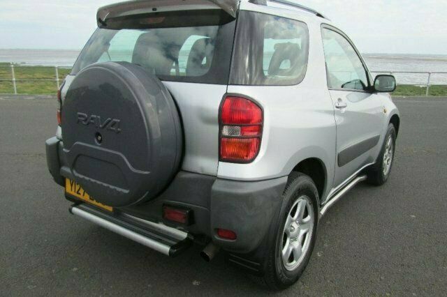 Used Toyota RAV4 123 HP (90 kW) 2001 SUV