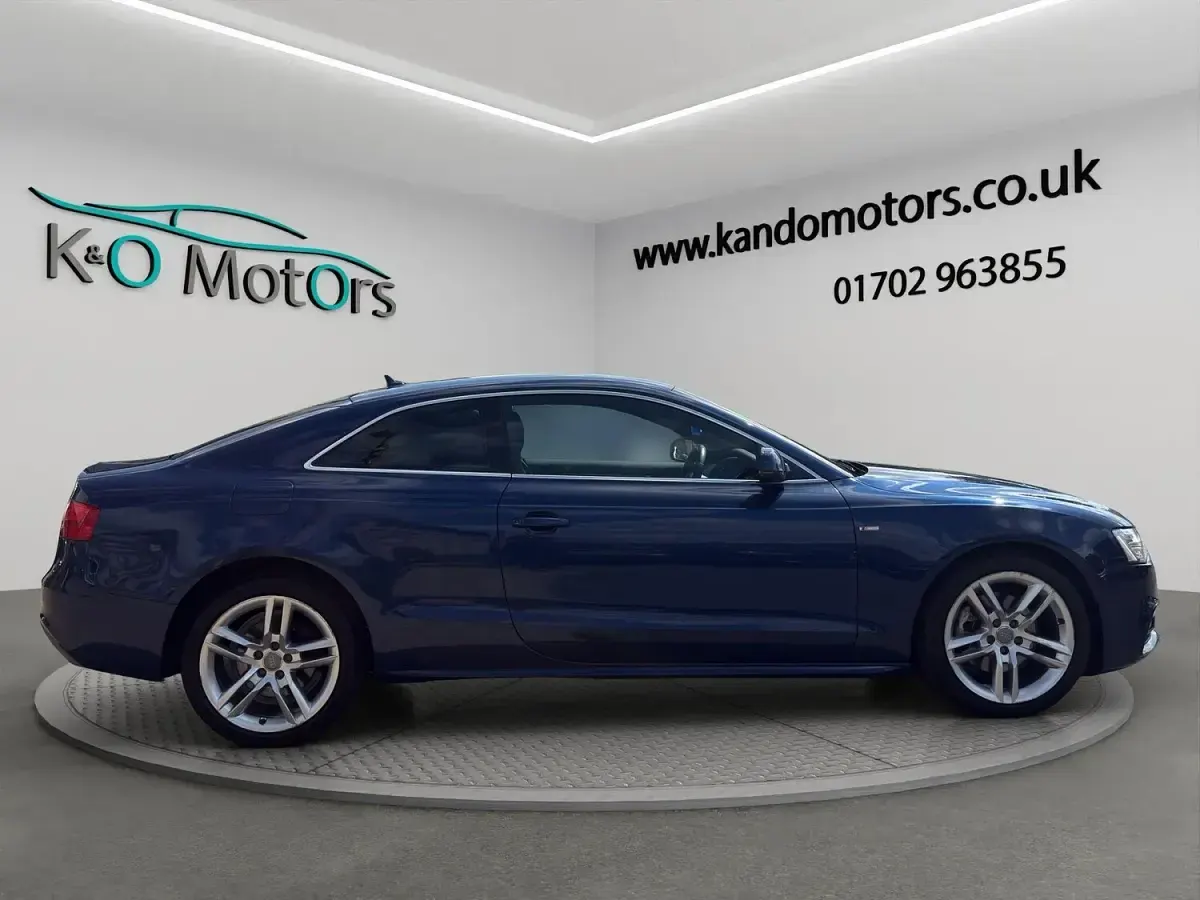 Used Audi A5 S-Line 177 HP (130 kW) 2014 Blue Coupe